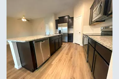 192 Beth Ann Loop, Taylor, TX 76574 - Photo 2