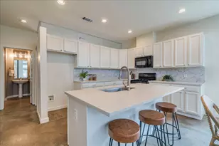 2811 Hardeman St, Austin, TX 78704 - Photo 8