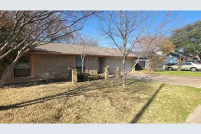 13112 Lamplight Village Avenue, Austin, TX 78727 - Photo 2