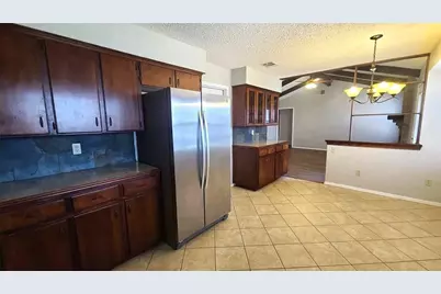 13112 Lamplight Village Avenue, Austin, TX 78727 - Photo 10