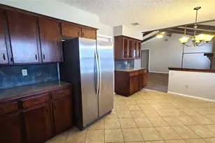 13112 Lamplight Village Ave, Austin, TX 78727 - Photo 10