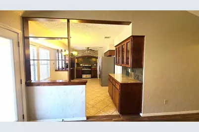 13112 Lamplight Village Avenue, Austin, TX 78727 - Photo 6