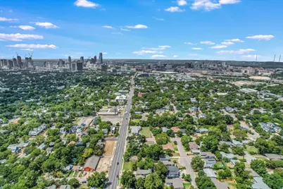 2414 E Martin Luther King Jr Boulevard #A, Austin, TX 78702 - Photo 30