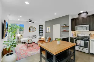 2414 E Martin Luther King Jr Blvd, Austin, TX 78702 - Photo 16