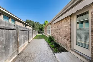 2233 Sauterne Dr, Leander, TX 78641 - Photo 36
