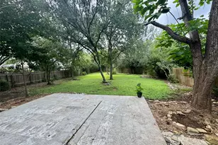 10813 Redmond Rd, Austin, TX 78739 - Photo 34