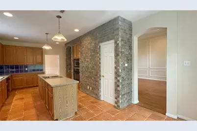 10813 Redmond Road, Austin, TX 78739 - Photo 10