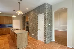 10813 Redmond Rd, Austin, TX 78739 - Photo 10