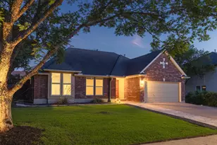 6901 Breezy Pass, Austin, TX 78749 - Photo 2