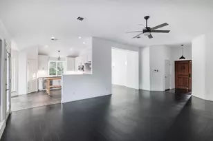 6901 Breezy Pass, Austin, TX 78749 - Photo 8