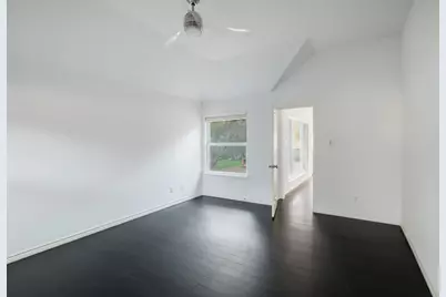 6901 Breezy Pass, Austin, TX 78749 - Photo 16