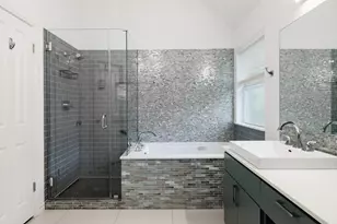 6901 Breezy Pass, Austin, TX 78749 - Photo 18