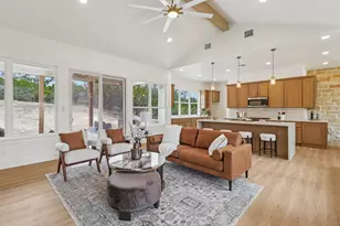 858 Rutherford, Fischer, TX 78623 - Photo 4