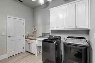 21508 Lake Park Dr, Lago Vista, TX 78645 - Photo 24