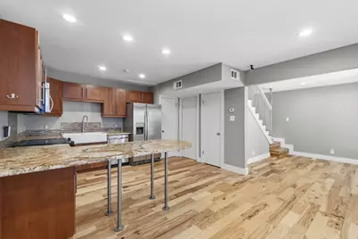 1101 Shoal Creek Boulevard #17, Austin, TX 78701 - Photo 1