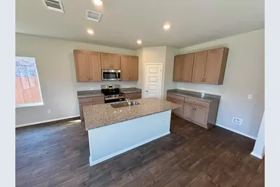 117 Rocky View Lane, Georgetown, TX 78628 - Photo 6