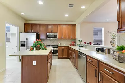 915 Apache Mountain Lane, Georgetown, TX 78633 - Photo 10