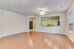 915 Apache Mountain Ln, Georgetown, TX 78633 - Photo 8