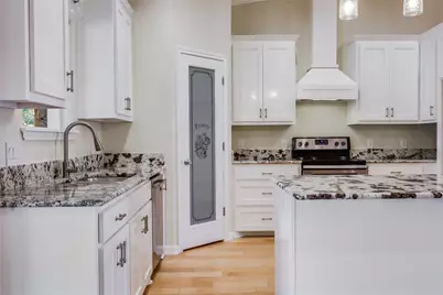 2009 American Drive, Lago Vista, TX 78645 - Photo 12