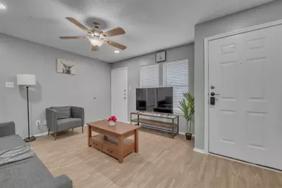 1507 Hollow Tree Boulevard, Round Rock, TX 78681 - Photo 4