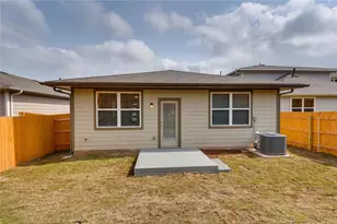8033 Linnie Ln, Austin, TX 78724 - Photo 12