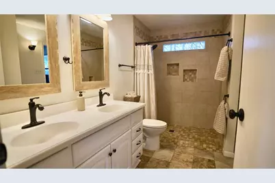 535 Paintbrush Trail, Lockhart, TX 78644 - Photo 16