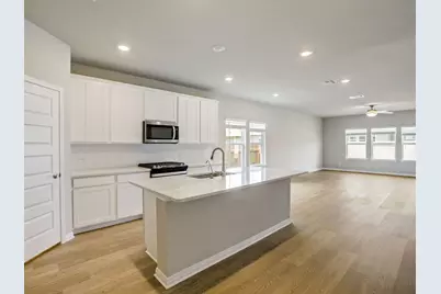 108 Pico Street, Hutto, TX 78634 - Photo 4