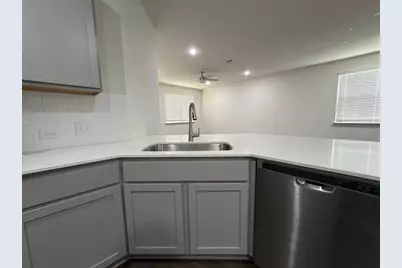 3001 Egan Drive, Pflugerville, TX 78660 - Photo 4