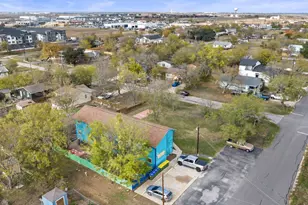 202 W Wheeler St, Manor, TX 78653 - Photo 28