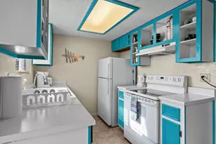 202 W Wheeler St, Manor, TX 78653 - Photo 8