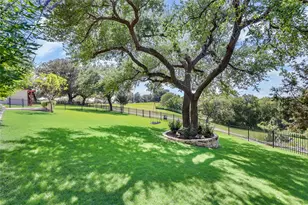 5200 Arrowhead Dr, Lago Vista, TX 78645 - Photo 4