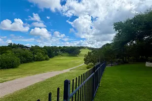 5200 Arrowhead Dr, Lago Vista, TX 78645 - Photo 6