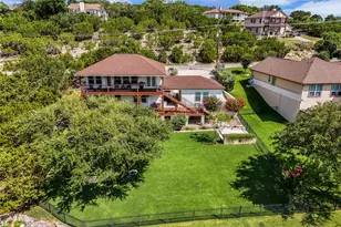 5200 Arrowhead Dr, Lago Vista, TX 78645 - Photo 2