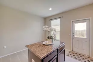 5704 Levenwood Ln, Austin, TX 78724 - Photo 10