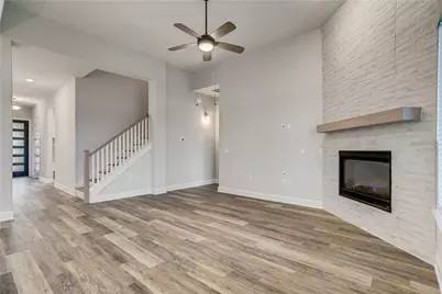7112 Poulain Drive, Austin, TX 78738 - Photo 10