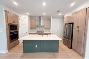 125 High Vly Dr, Liberty Hill, TX 78642 - Photo 2