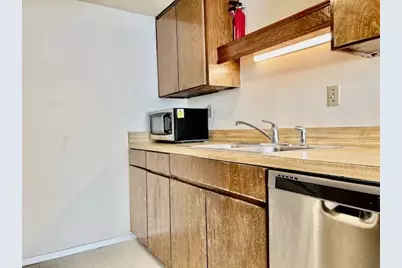 1800 Lavaca Street #505, Austin, TX 78701 - Photo 6