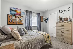 402 Perry Pl, Rockdale, TX 76567 - Photo 24