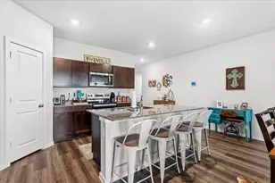 402 Perry Pl, Rockdale, TX 76567 - Photo 8