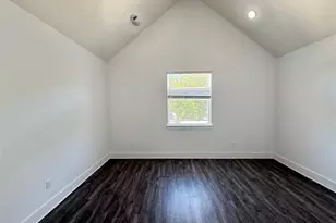 6406 Felix Ave, Austin, TX 78741 - Photo 18