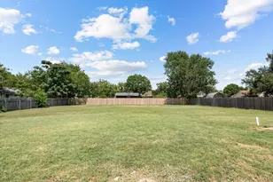 215 Spotted Fawn Dr, Hutto, TX 78634 - Photo 30