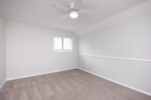 320 Long Pointe Dr, Portland, TX 78374 - Photo 16