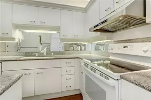 1801 Lavaca St, Austin, TX 78701 - Photo 2