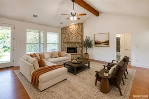 706 Rogart Dr, Spicewood, TX 78669 - Photo 10