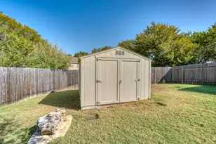 706 Rogart Dr, Spicewood, TX 78669 - Photo 38