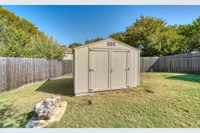 706 Rogart Drive, Spicewood, TX 78669 - Photo 38