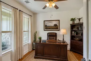 706 Rogart Dr, Spicewood, TX 78669 - Photo 8