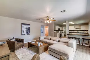 6404 Piedras Blanco Dr, Austin, TX 78747 - Photo 6