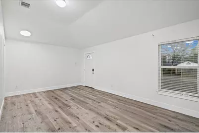 158 Oak River Drive, Cedar Creek, TX 78612 - Photo 12