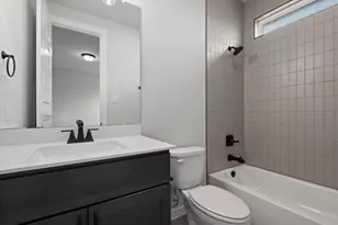 360 Brandywine Rd, Hutto, TX 78634 - Photo 24